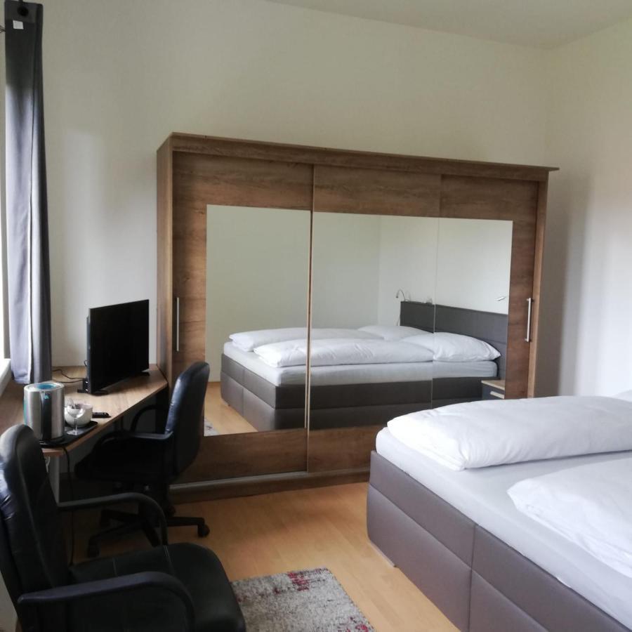 Rezident Consult S.R.O. Hotel Bratislava Luaran gambar